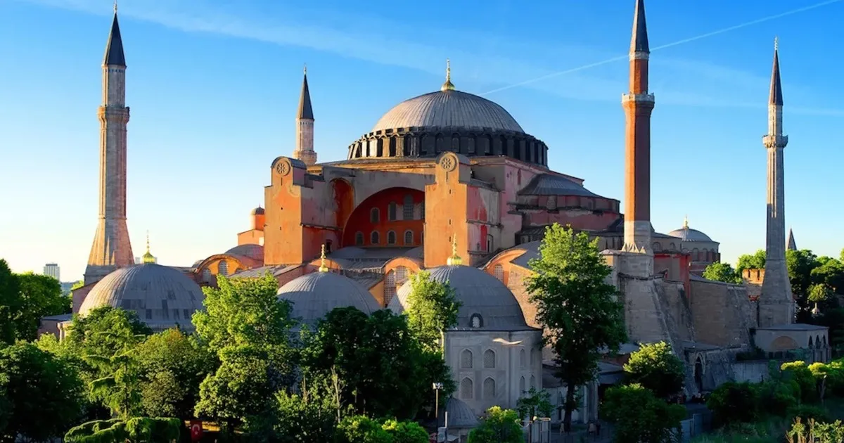 Hagia Sophia, Istanbul — Turkey pilgrimage with Anna The Wise Tours
